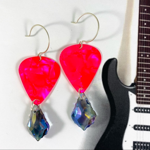 Custom OOAK neon pink marbled guitar pick earrings with sterling silver! - Picture 2 of 2